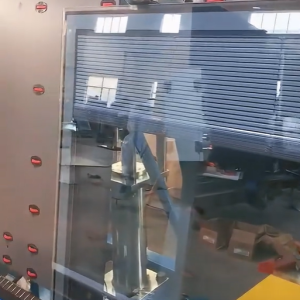 Integrated Blind Glass